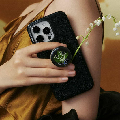 Black Lace — iPhone 15 Pro MagSafe Case - US 01546