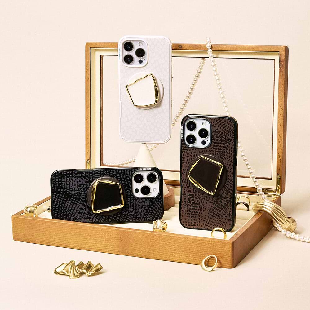 Obsidian Petrified — iPhone 15 Plus MagSafe Case - US 76899