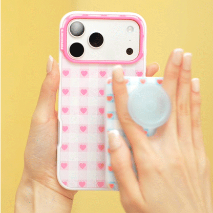 Berry Sweet Gingham — MagSafe PowerPack - US 84542